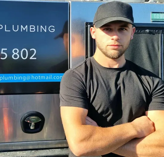 Roof leak repair in Glenroy